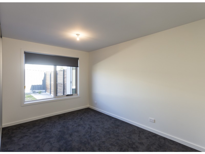 16 Tatiana Close, Devonport TAS 7310