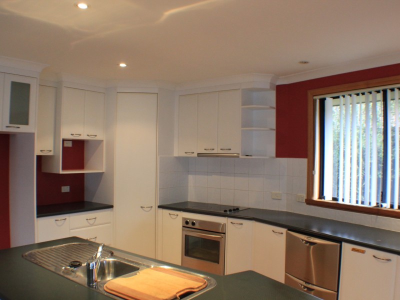 14 Seabreeze Avenue, Sulphur Creek TAS 7316