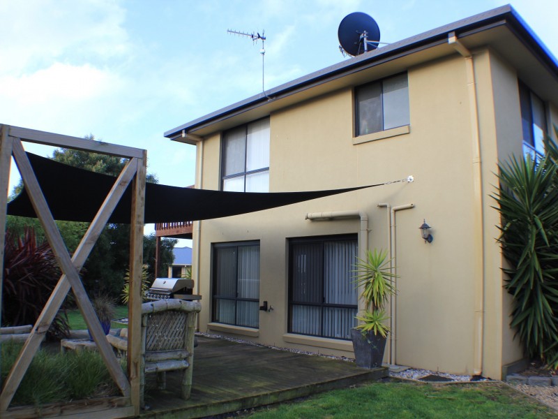 14 Seabreeze Avenue, Sulphur Creek TAS 7316