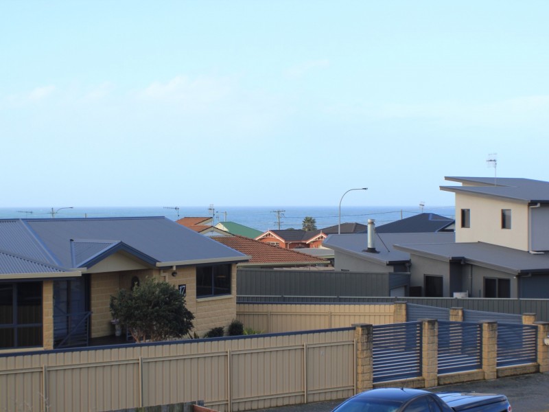 14 Seabreeze Avenue, Sulphur Creek TAS 7316