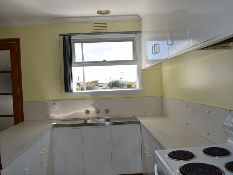 11a Burnell Street, Cooee TAS 7320