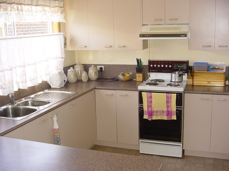 3 Crisp Street, Cooee TAS 7320