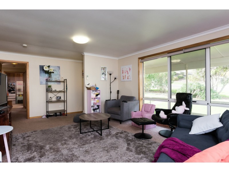 1 Bernard Road, Ocean Vista TAS 7320