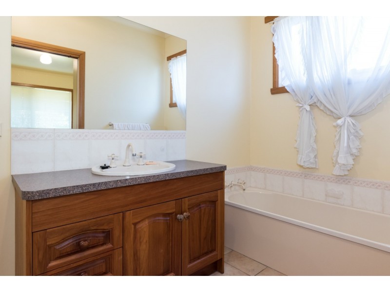 Unit 5/21 Church Street, Wynyard TAS 7325