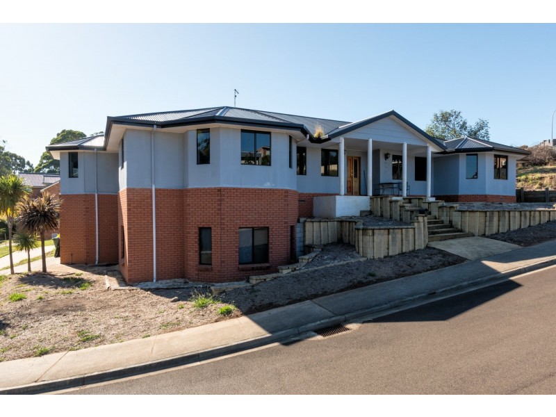 12 Dowling Drive, Romaine TAS 7320