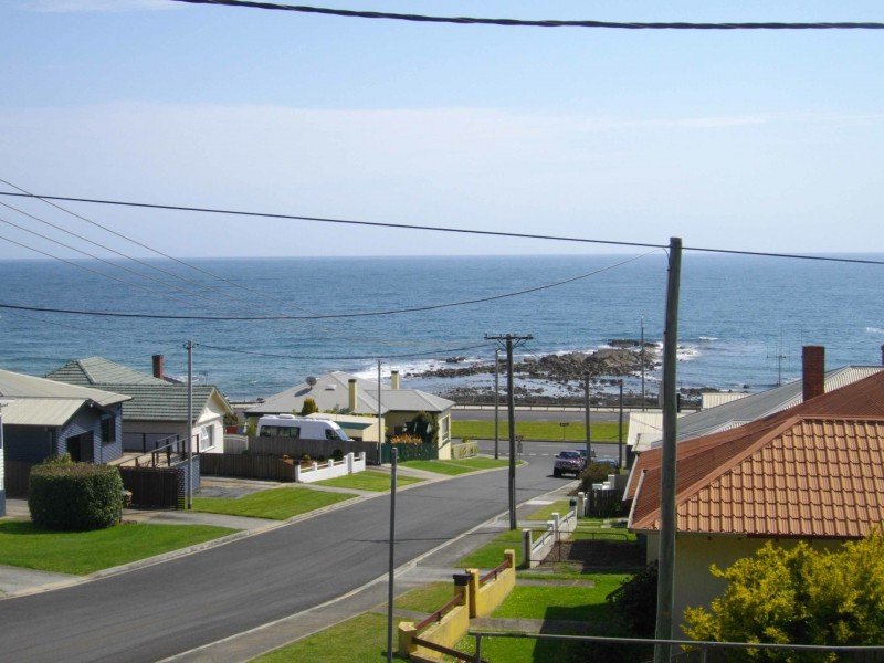 45 Bay Street, Parklands TAS 7320