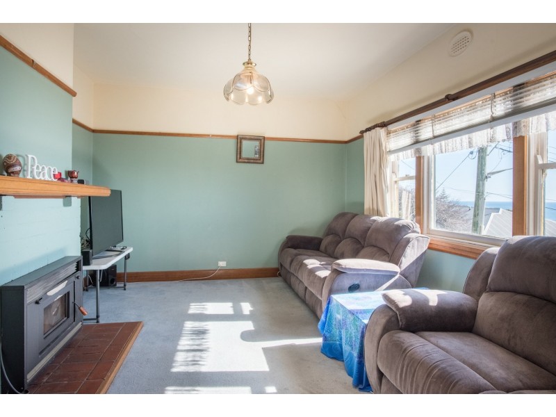 45 Bay Street, Parklands TAS 7320