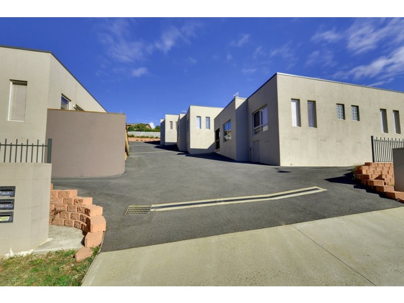 Unit 4/10-12 Sebastian Court, Romaine TAS 7320