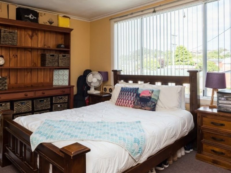 64 Raglan Street, Somerset TAS 7322