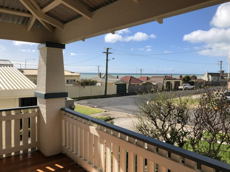 4 Wood Street, Parklands TAS 7320