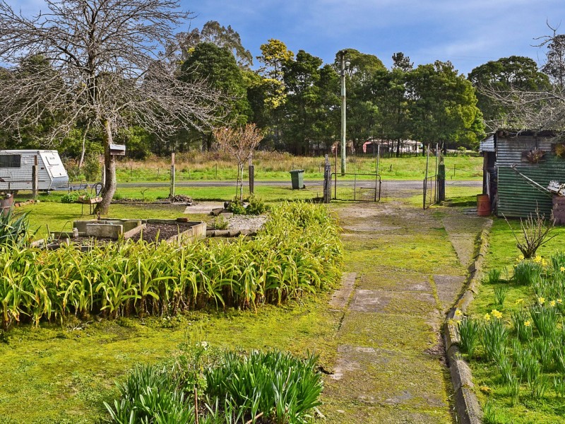 9 Madden Street, Tullah TAS 7321