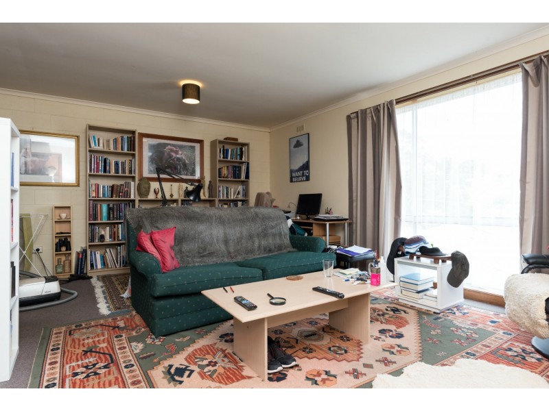 Unit 2/3 Hayes Street, Hillcrest TAS 7320