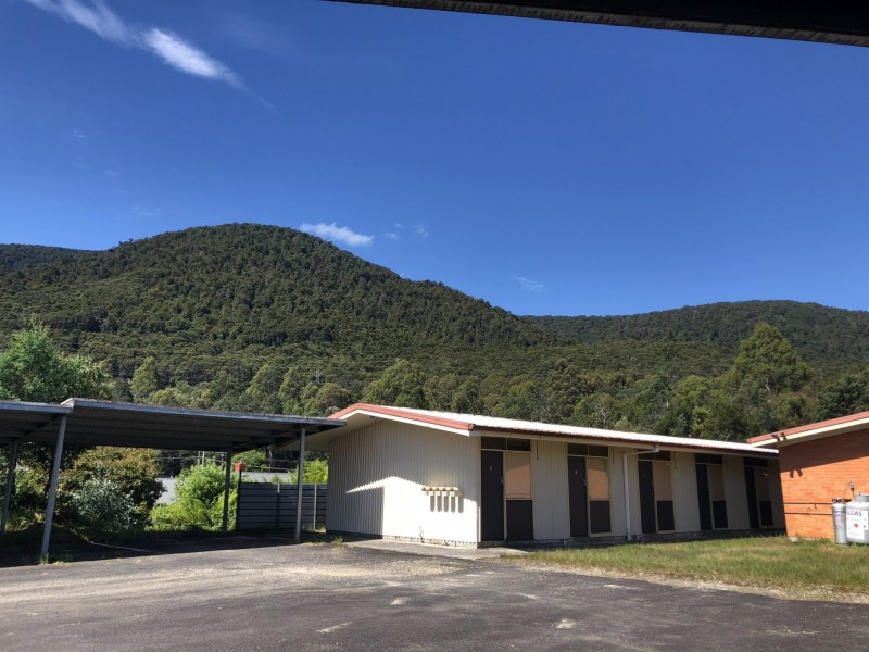 15 Karlson Street, Rosebery TAS 7470