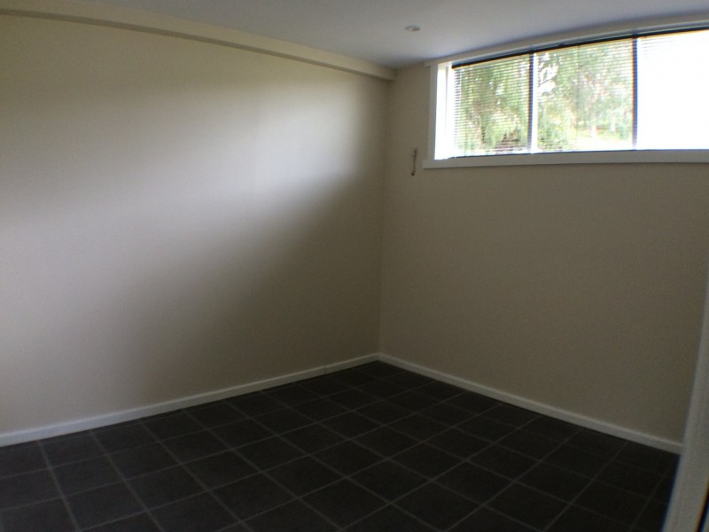 47 Blackwood Parade, Romaine TAS 7320