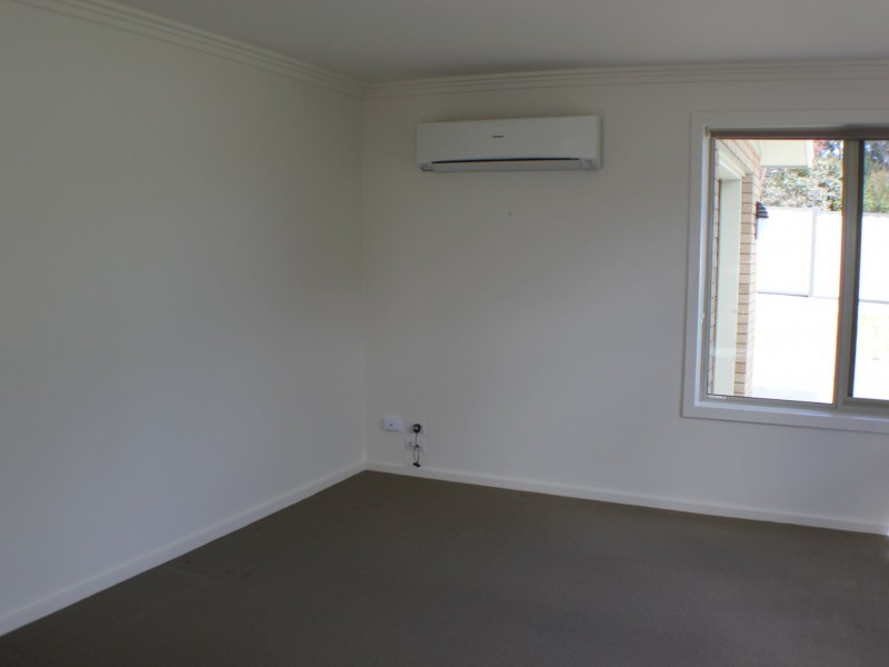 Unit 2/1 Emmett Street, Park Grove TAS 7320