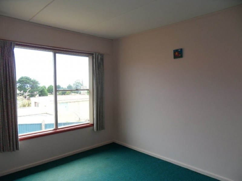Unit 1/7 Mark Street, Hillcrest TAS 7320