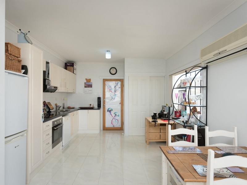 Unit 1/12 Esplanade, Somerset TAS 7322