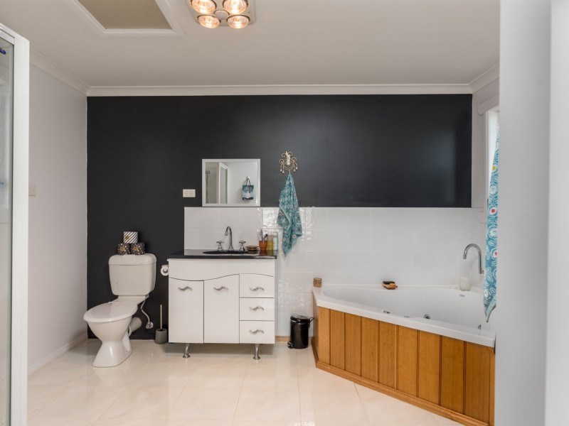 Unit 1/12 Esplanade, Somerset TAS 7322