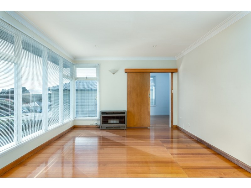 281 Mount Street, Upper Burnie TAS 7320
