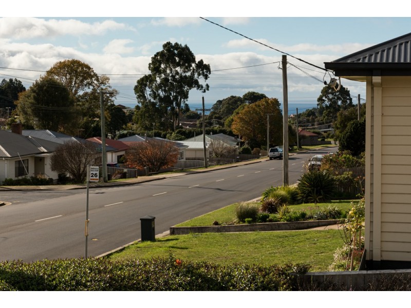 281 Mount Street, Upper Burnie TAS 7320