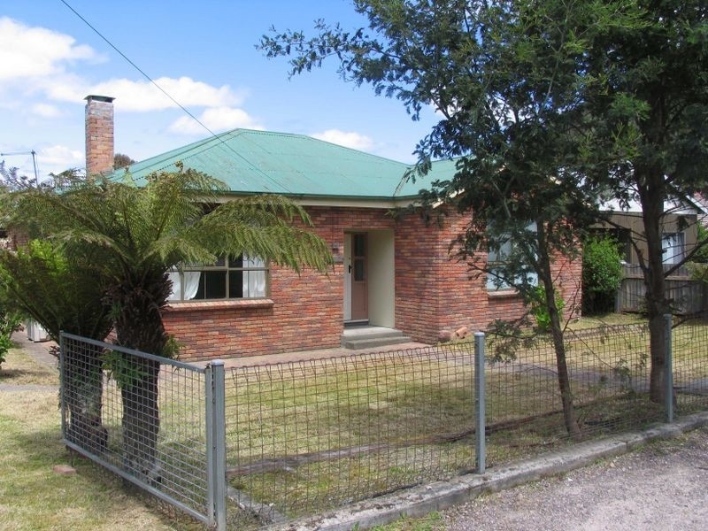 21 Austin Street, Queenstown TAS 7467