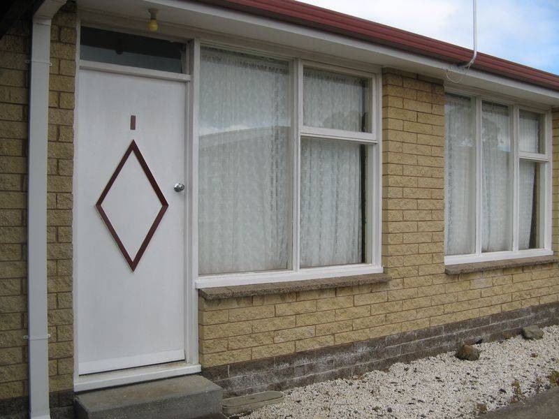 1/22 Deacon Street, Burnie TAS 7320