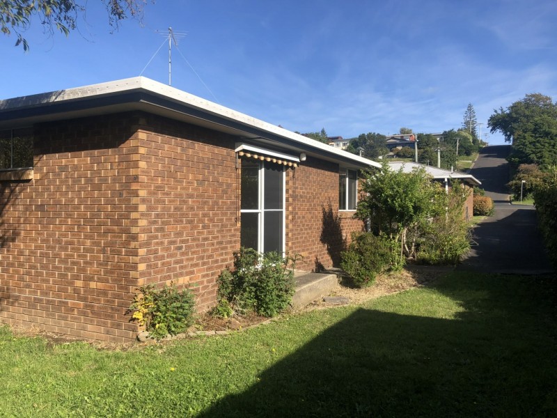 Unit 2/5 William Street, Ulverstone TAS 7315