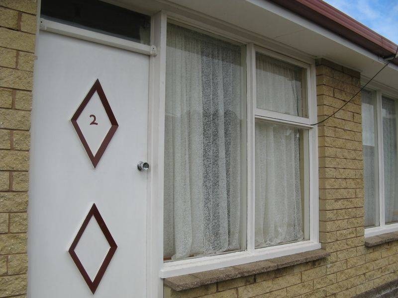 2/22 Deacon Street, Burnie TAS 7320