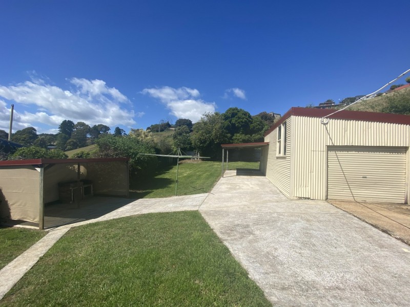 4 Young Street, South Burnie TAS 7320