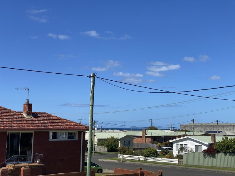 3 Stitz Street, Cooee TAS 7320