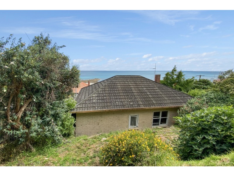 43 Bay Street, Parklands TAS 7320