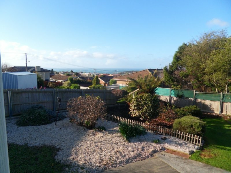 3 Winter Avenue, Upper Burnie TAS 7320