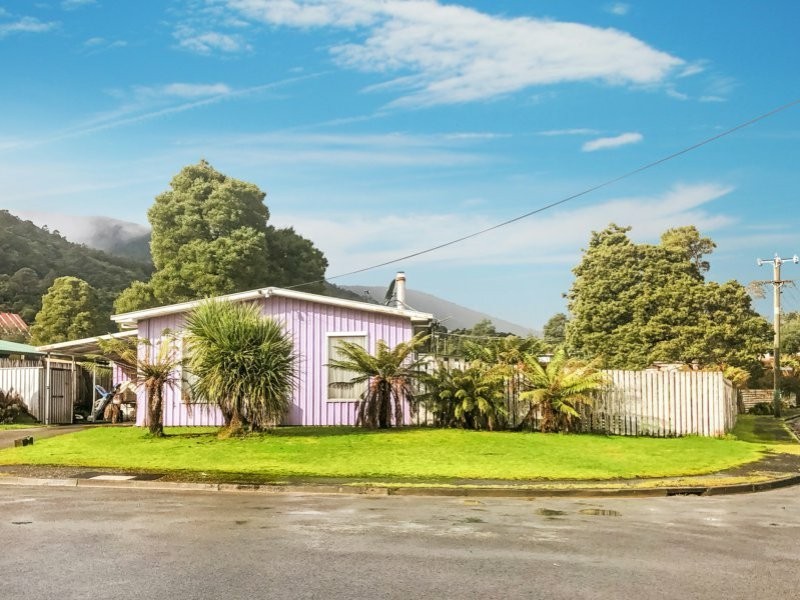 2 Blackwood Avenue, Rosebery TAS 7470