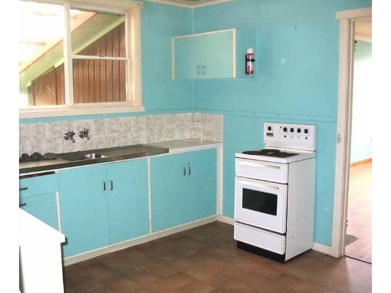 66 Main Street, Zeehan TAS 7469