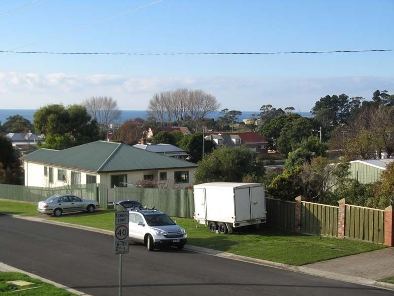 31 Athol Street, Somerset TAS 7322