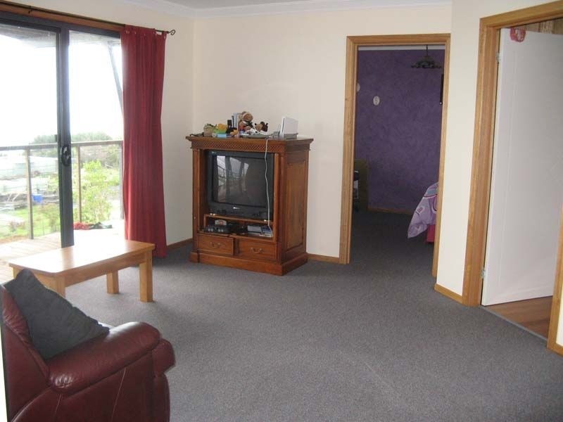 36 Besser Crescent & 11 East Cam Road, Burnie TAS 7320