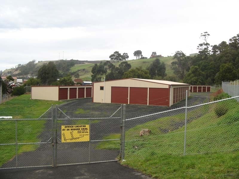 36 Besser Crescent & 11 East Cam Road, Burnie TAS 7320