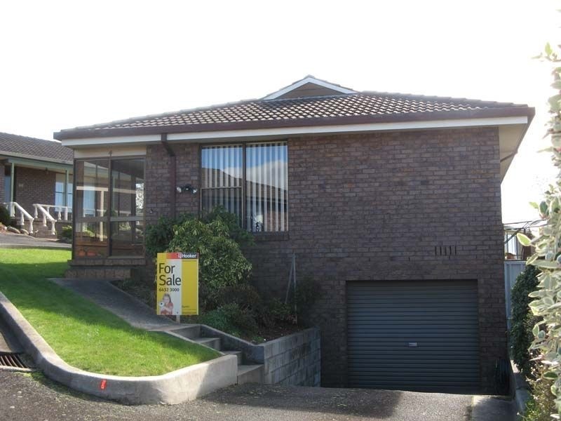 4/13 Crudwell Court, Burnie TAS 7320