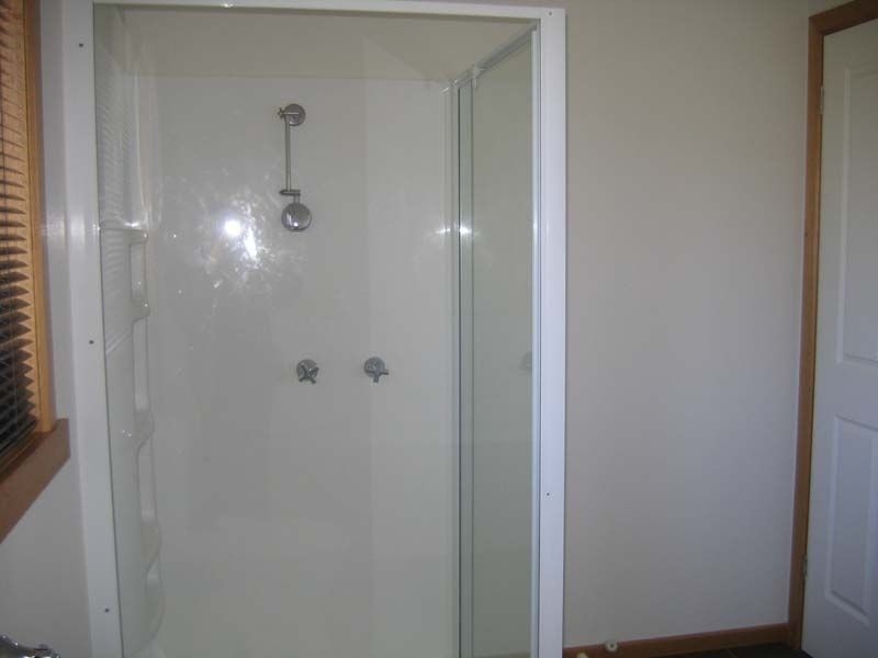 2/21 Deviation Road, Penguin TAS 7316