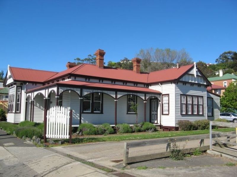 4 Queen Street, Burnie TAS 7320