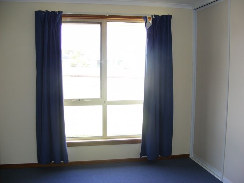 1/19 Plummer Court, Somerset TAS 7322