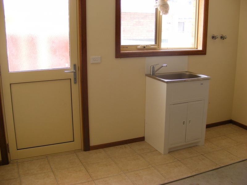 1/19 Plummer Court, Somerset TAS 7322