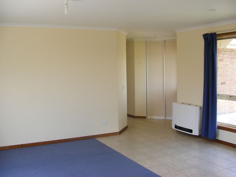 1/19 Plummer Court, Somerset TAS 7322