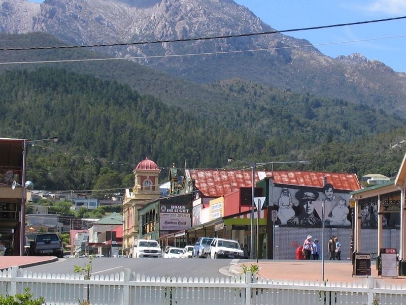 26 Selby Street, Queenstown TAS 7467