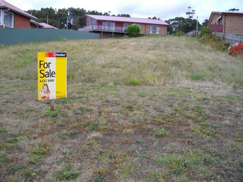 194 Main Road, Penguin TAS 7316
