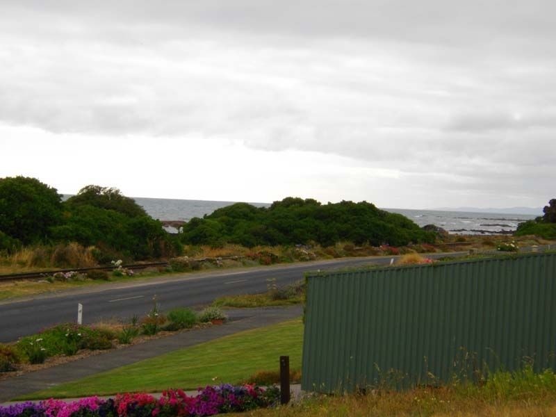 194 Main Road, Penguin TAS 7316