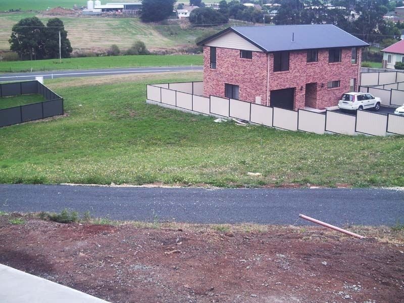 12 Josie Crescent, Burnie TAS 7320