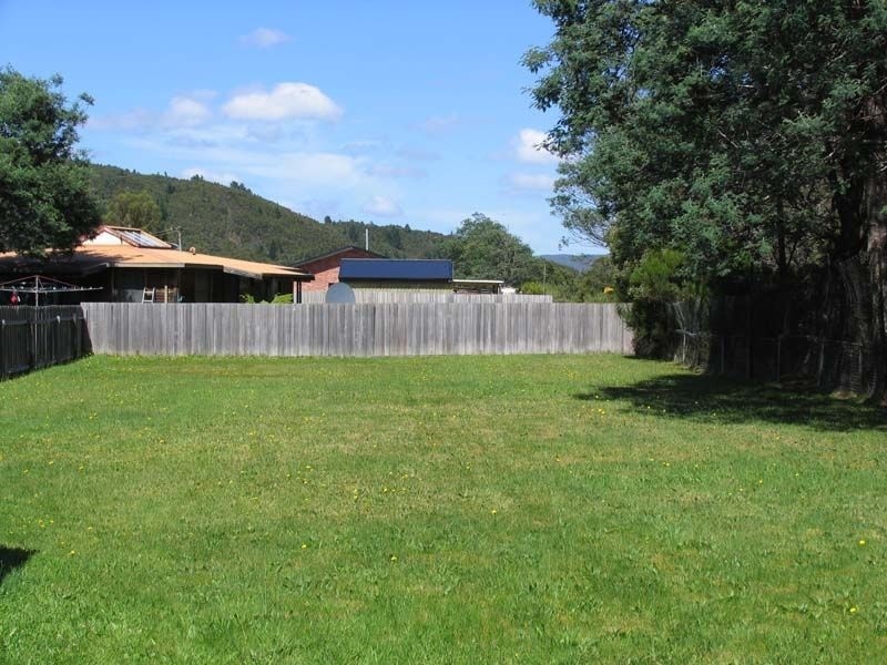 129 Esplanade, Queenstown TAS 7467