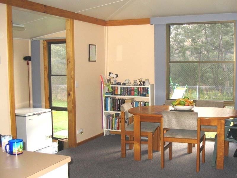 129 Esplanade, Queenstown TAS 7467