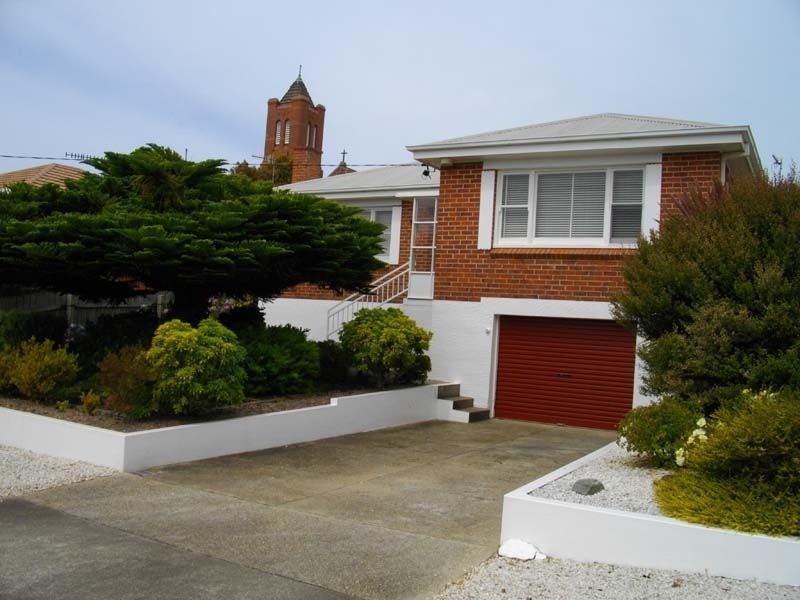 5 Saundridge Road, Cooee TAS 7320